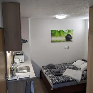 Apartmán Utulne U Marianskeho Udoli V Brne - Lisni